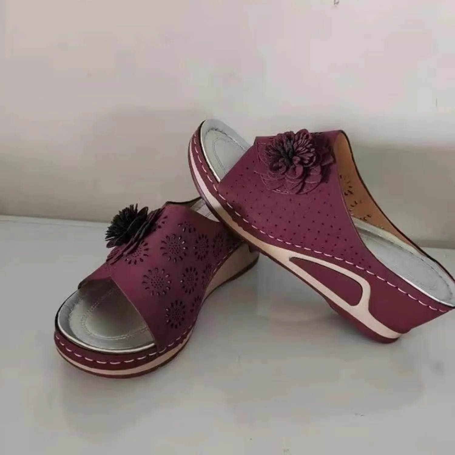 3D Floral Cutout Women's Leather Soft Insole Orthopedic Arch Support Sandals, Retro Bohemian Wedge Slippers, Suede Moccasins.