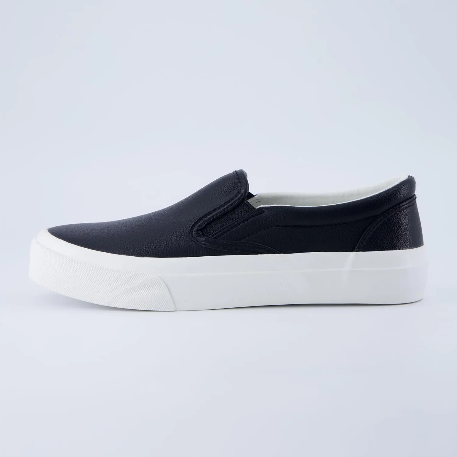 CUSHIONAIRE Ferris Fashion Slip On Sneakers for Women – Laceless Everyday Casual Womens Shoes with Cushioned Insole and Flexible Sole for Effortless Comfort and Style