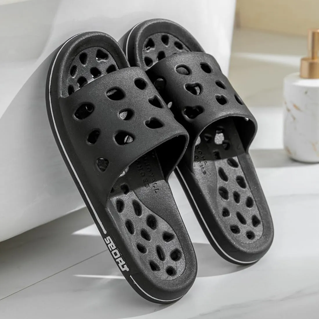 FINLEEO Shower Sandals with Drainage Holes - Quick Drying Bathroom & Gym Slippers for Men and Women