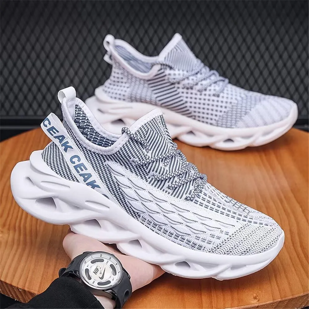 Jakcuz Plus Size Men's Lightweight Walking Shoes Mesh Fish Scale Pattern Fashion Sneakers