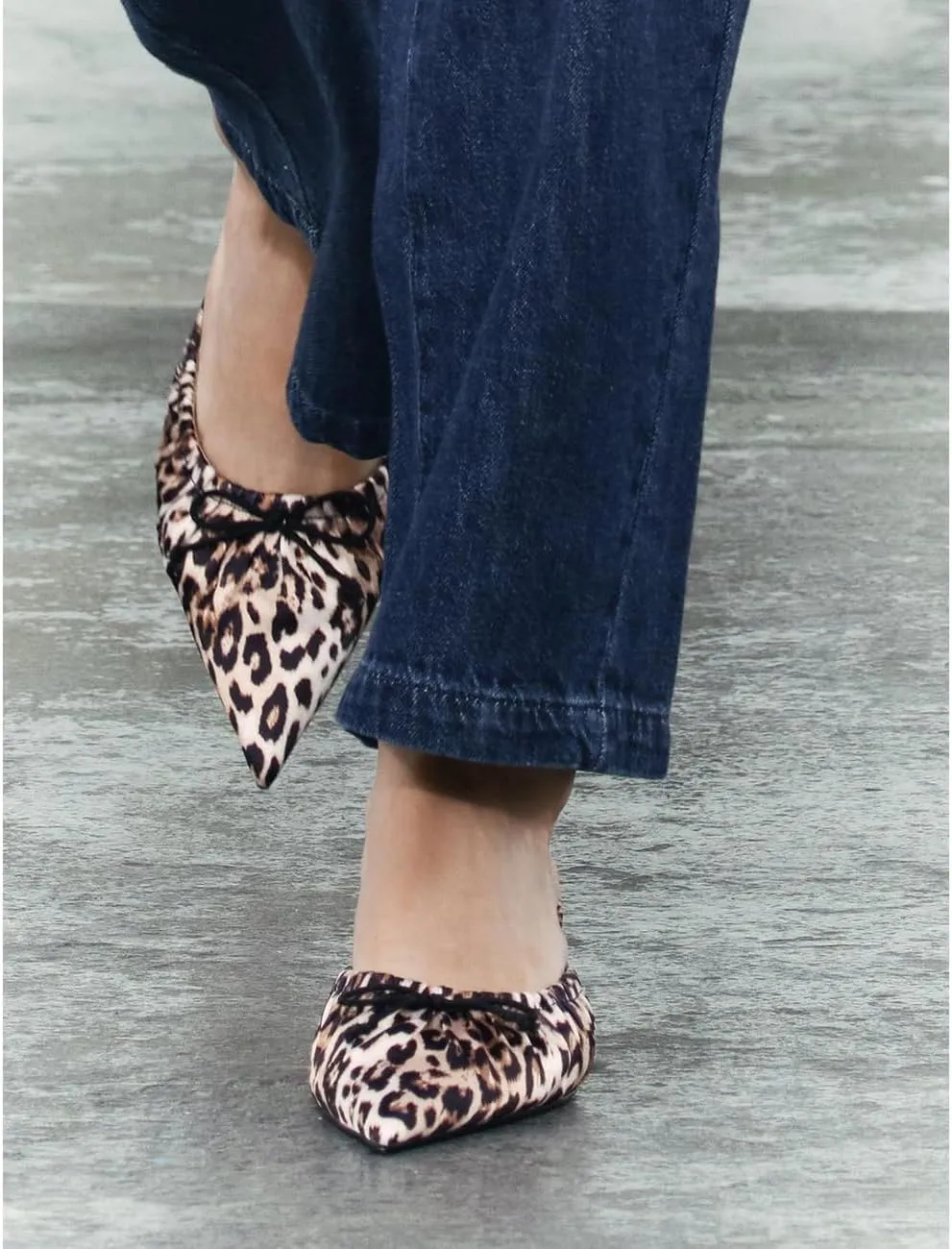 Kitten Heel Bow Mules for Women Slip On Mules Backless Low Heel Pumps
