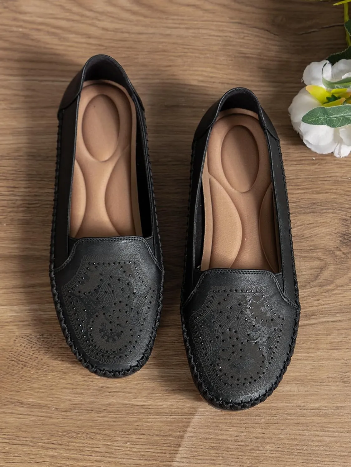 Loafers for Women Leather Business Casual Shoes Comfortable Lightweight Penny Loafers Slip On Work Flats Moccasins Driving Boat Shoes