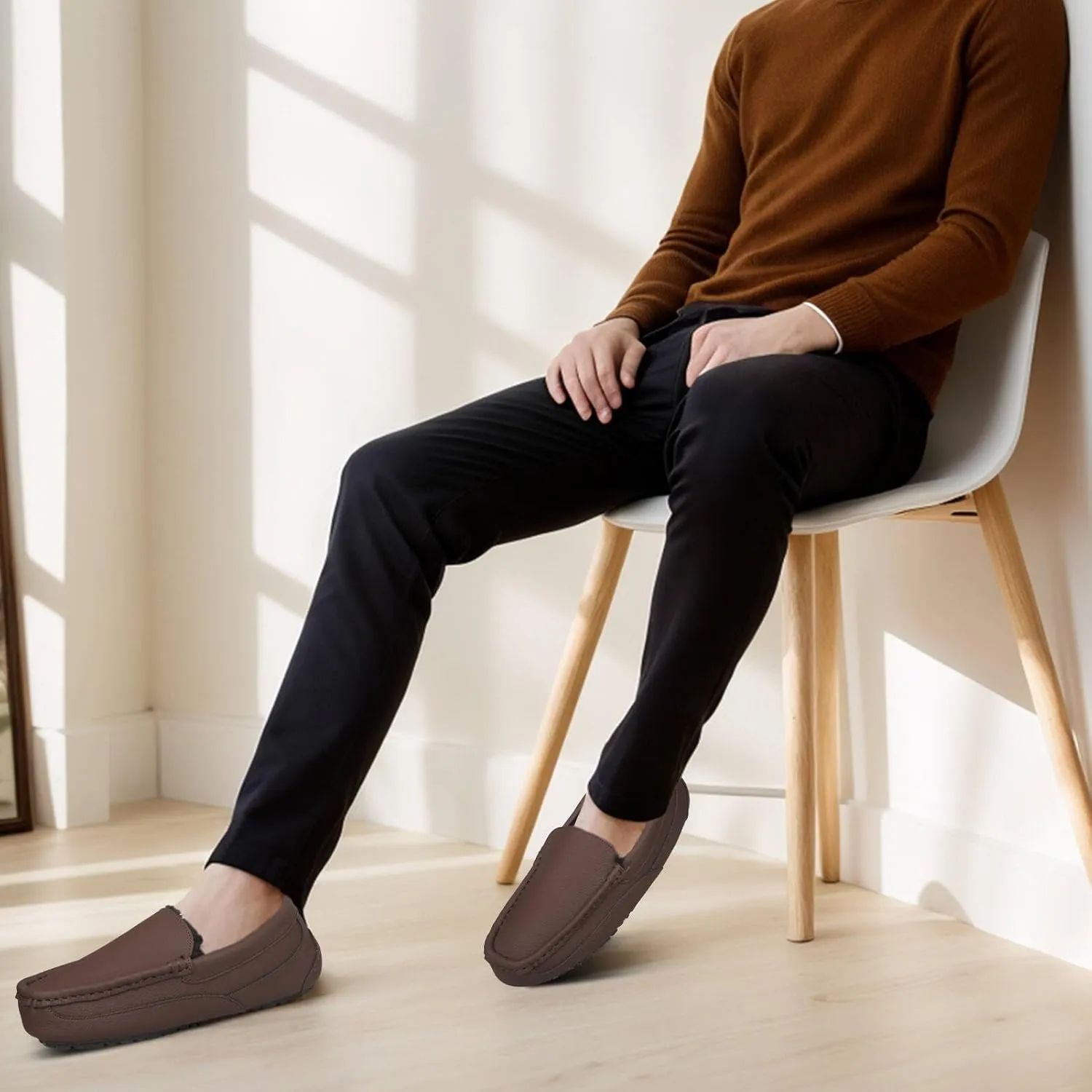 Mens Moccasin Slippers House Slippers for Men Slip-On Mens Loafers Breathable Suede Cozy Fur Lined Loafers for Men for Indoor & Outdoor