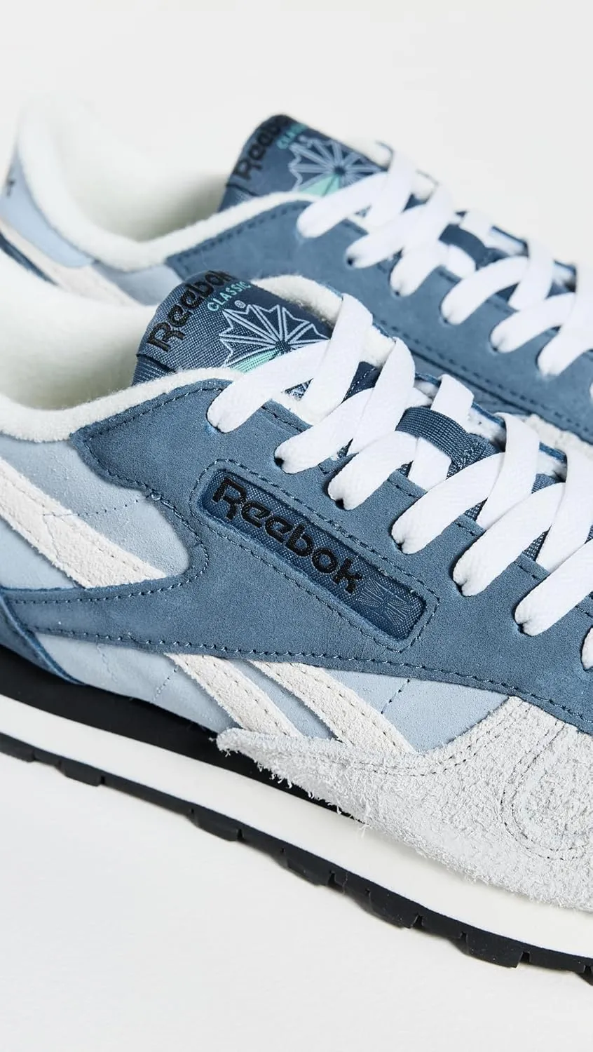 Reebok Unisex-Adult Classic Leather V1 Sneaker