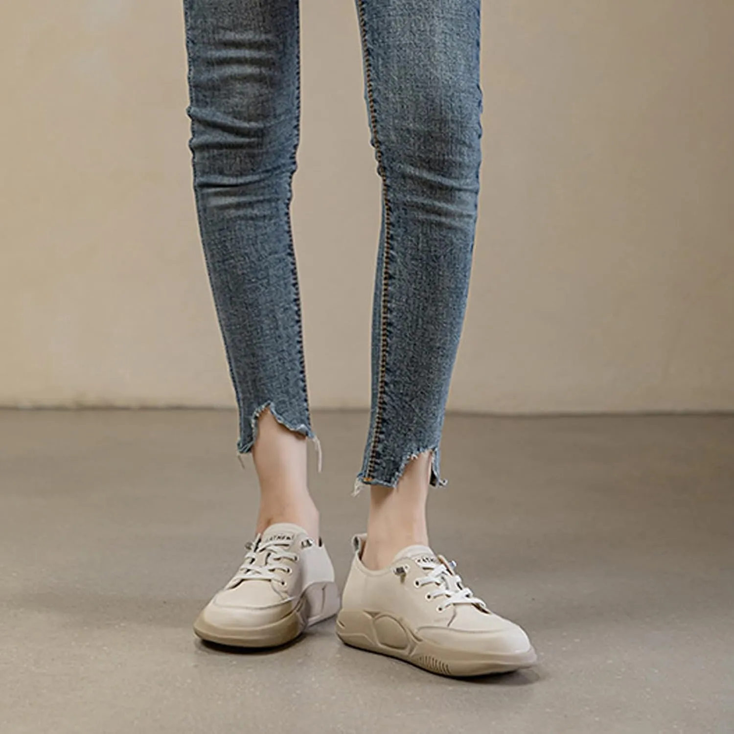 Women's Lace up Platform Increase Height Fashion Sneakers,Retro Low Top Comfort Lightweight Walking Shoes Anti-Slip Thick Soled Leather Running Sneakers
