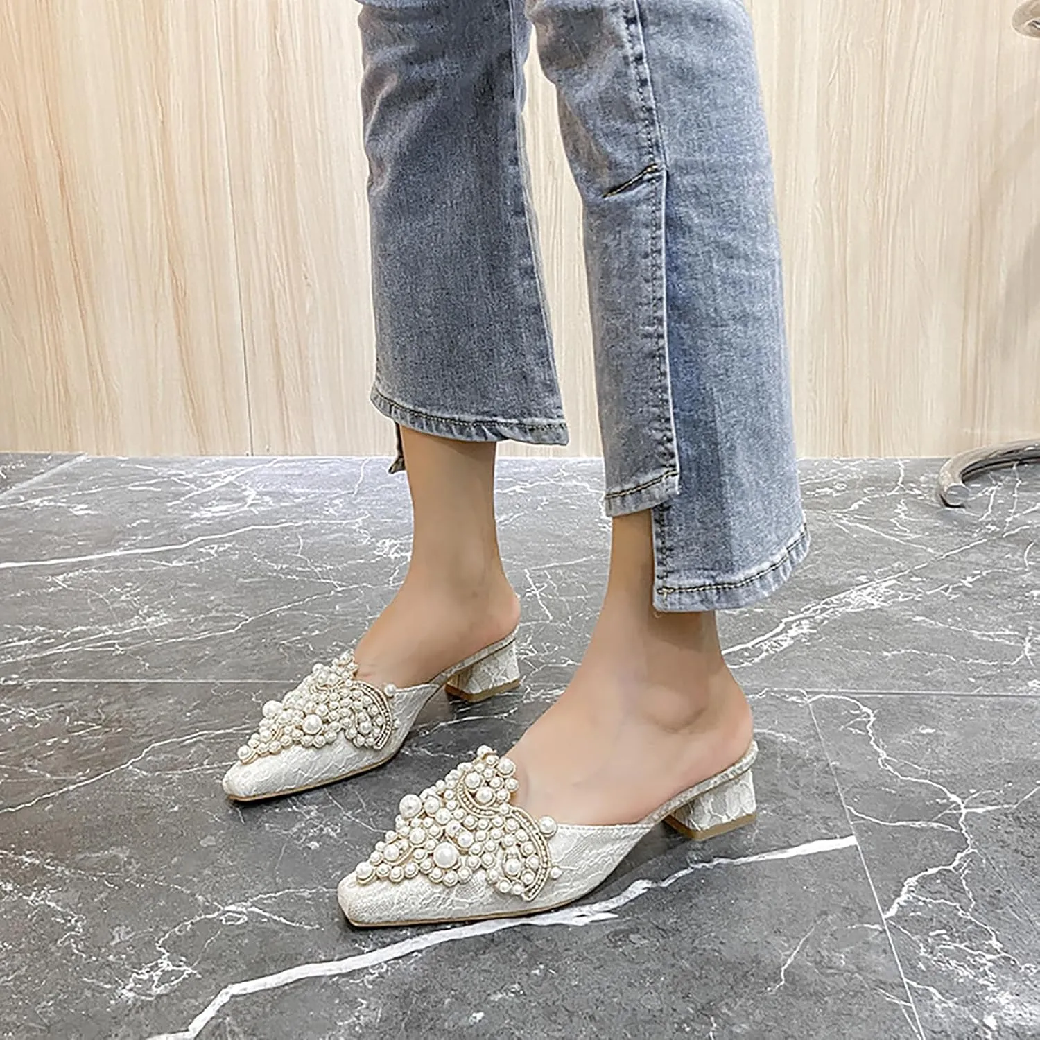 Women's Pearl Print Leather Low Heels Mules Fashion Comfortable Closed Pointed Toe Slip on Block Heel Backless Pumps for Party Prom Date Wedding Dress Slides
